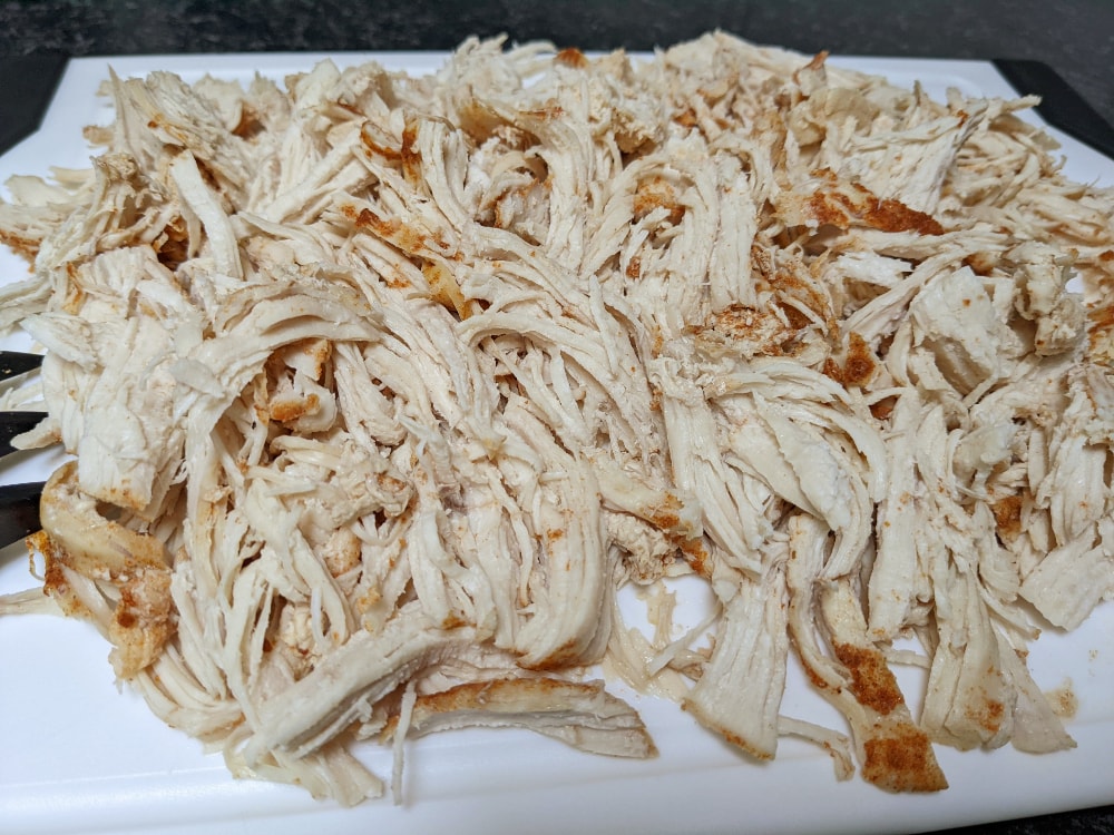 easy slow cooker cajun pulled chicken recipe