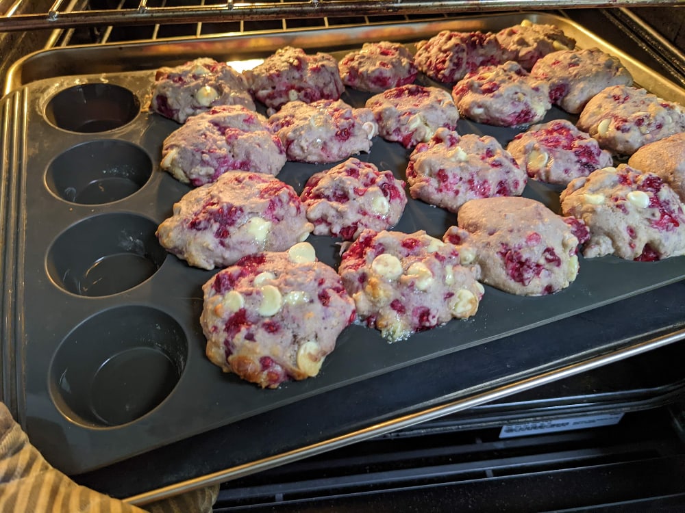 raspberry and white chocolate mini muffins